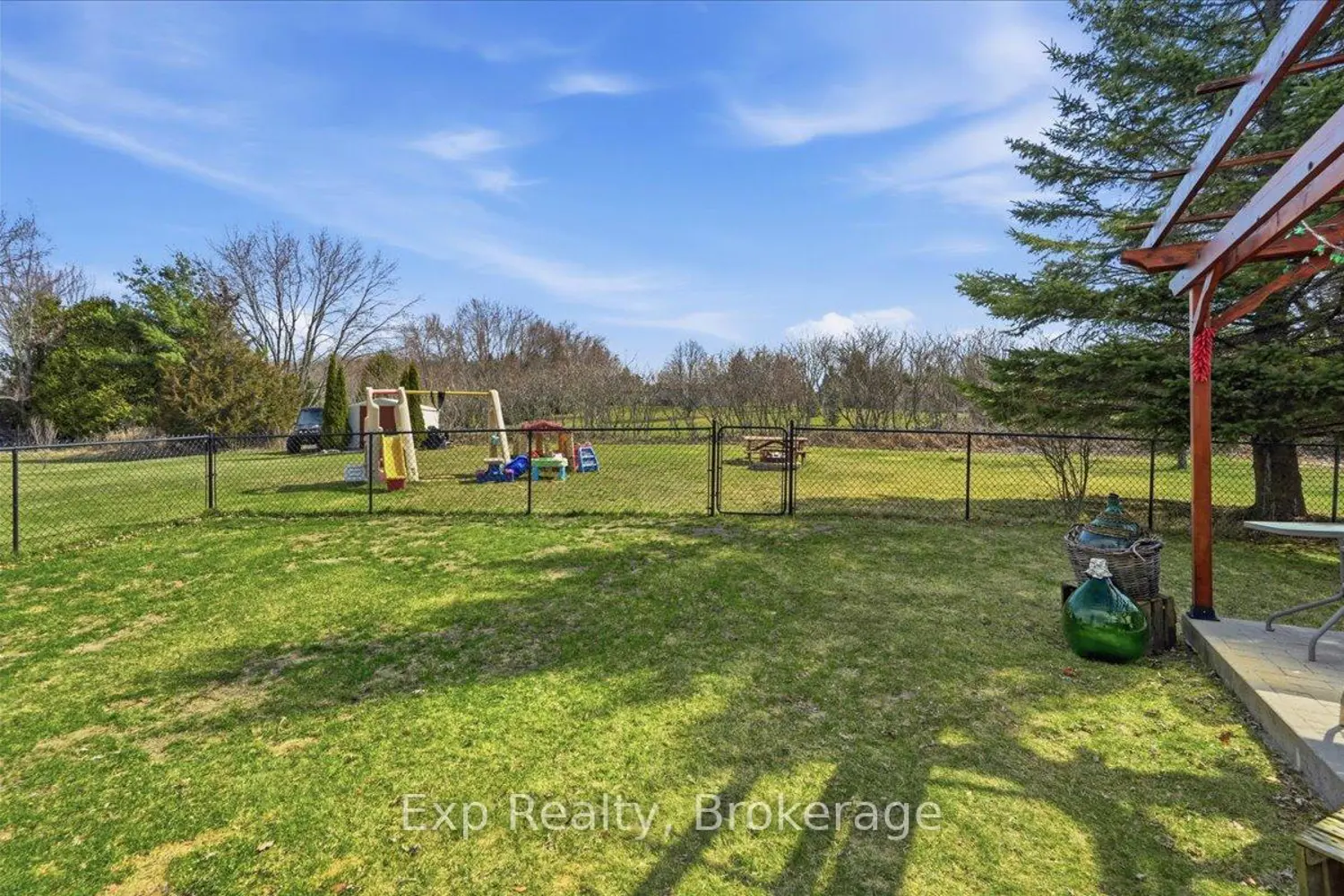Additional image 18 of 113 Deerfield Drive