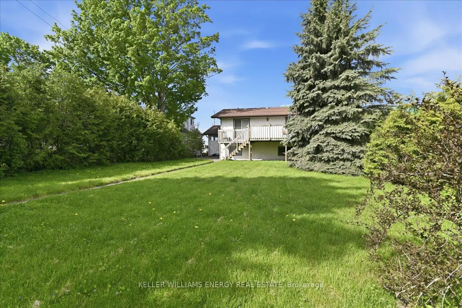 Additional image 8 of 2033 Simcoe Street
