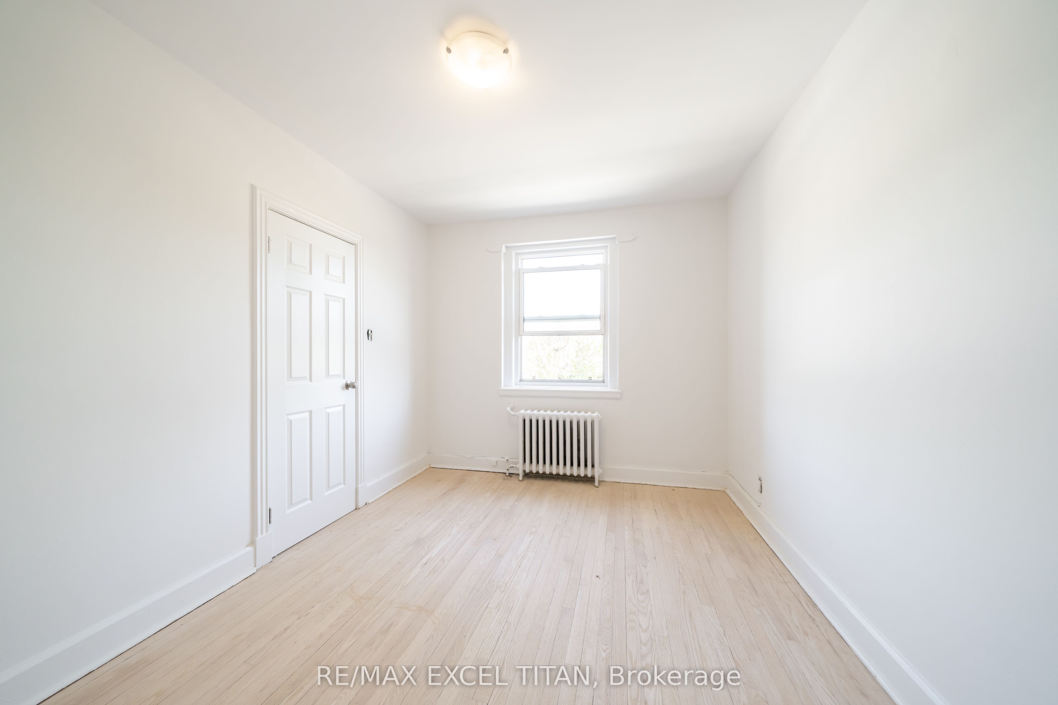Additional image 6 of 31-1 Mallory Gardens, Toronto, ON, M4V 2A6