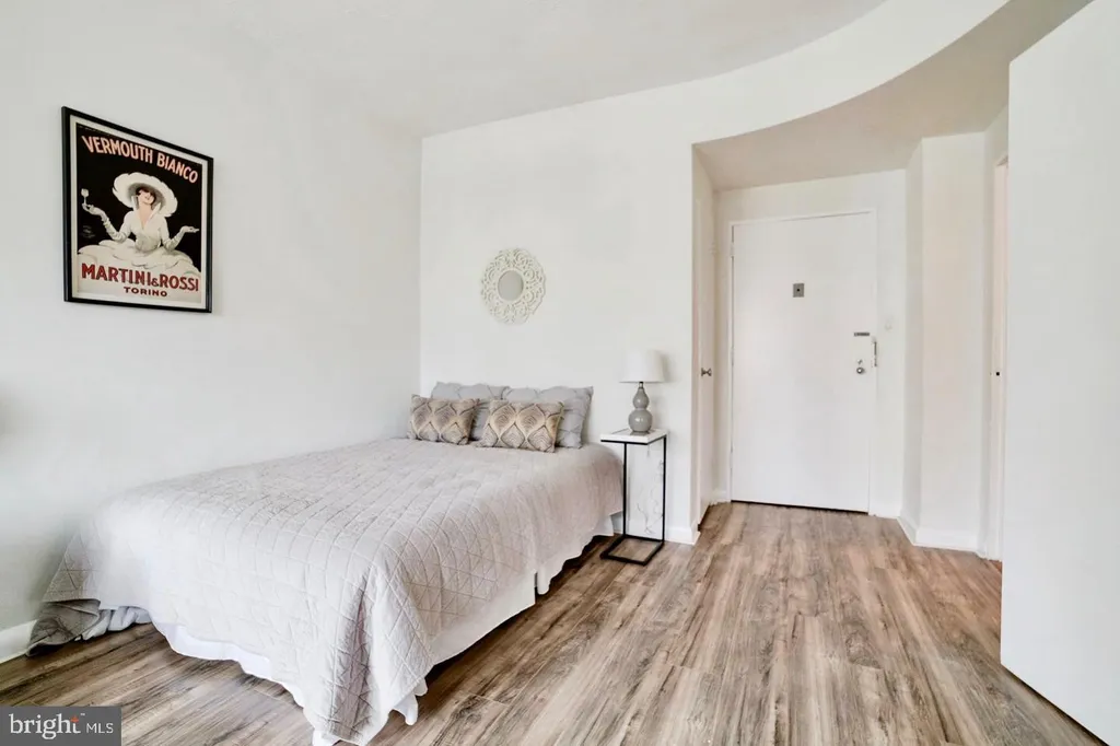 Additional image 5 of 1727 Massachusetts Avenue NW Unit 405, Washington, DC 20036