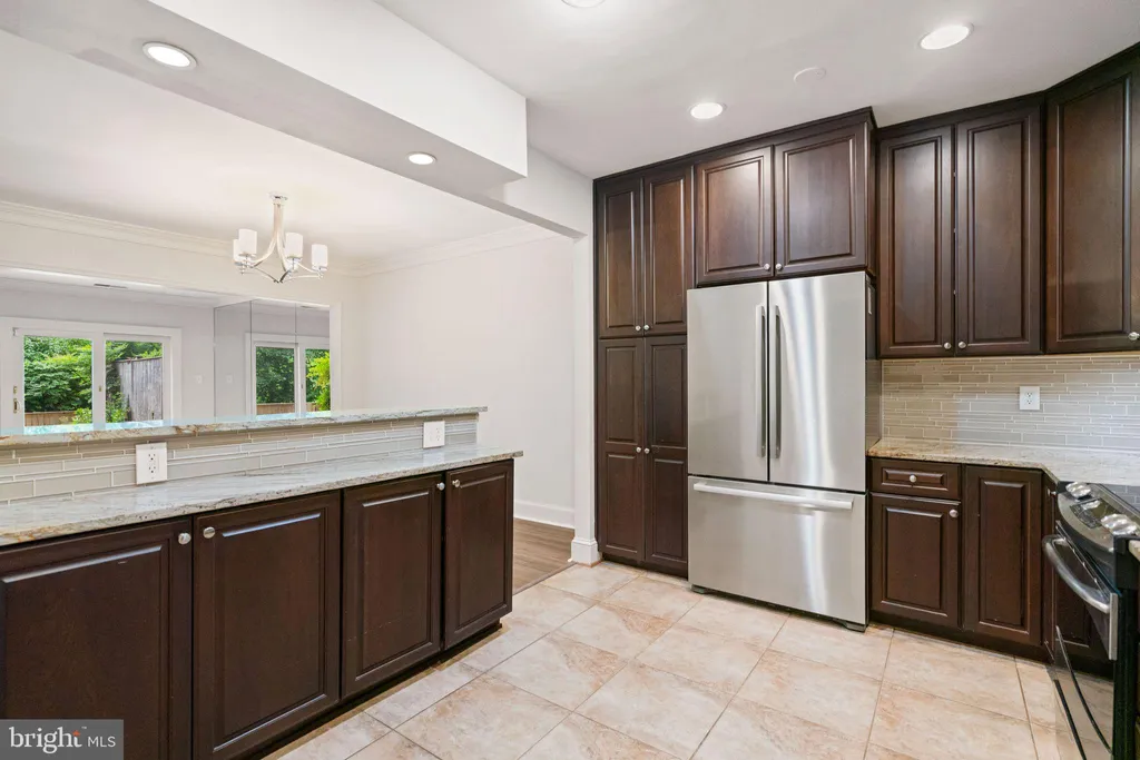 Additional image 21 of 3231 Sutton Place NW Unit D, Washington, DC 20016