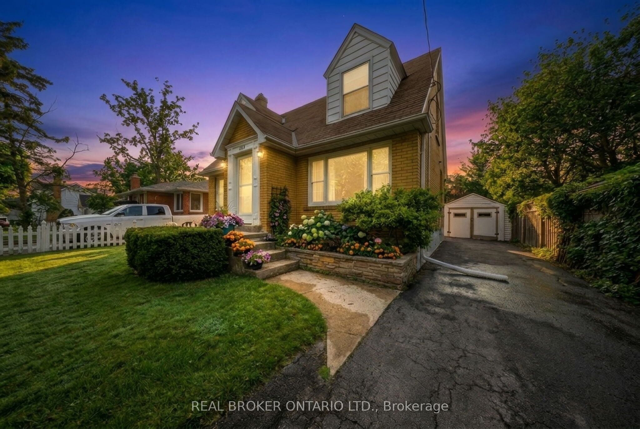 Additional image 2 of 243 Sydney Street, Milton, ON, L9T 1E2