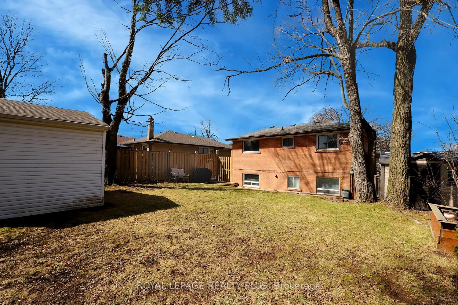 Additional image 20 of 2694 Truscott Drive