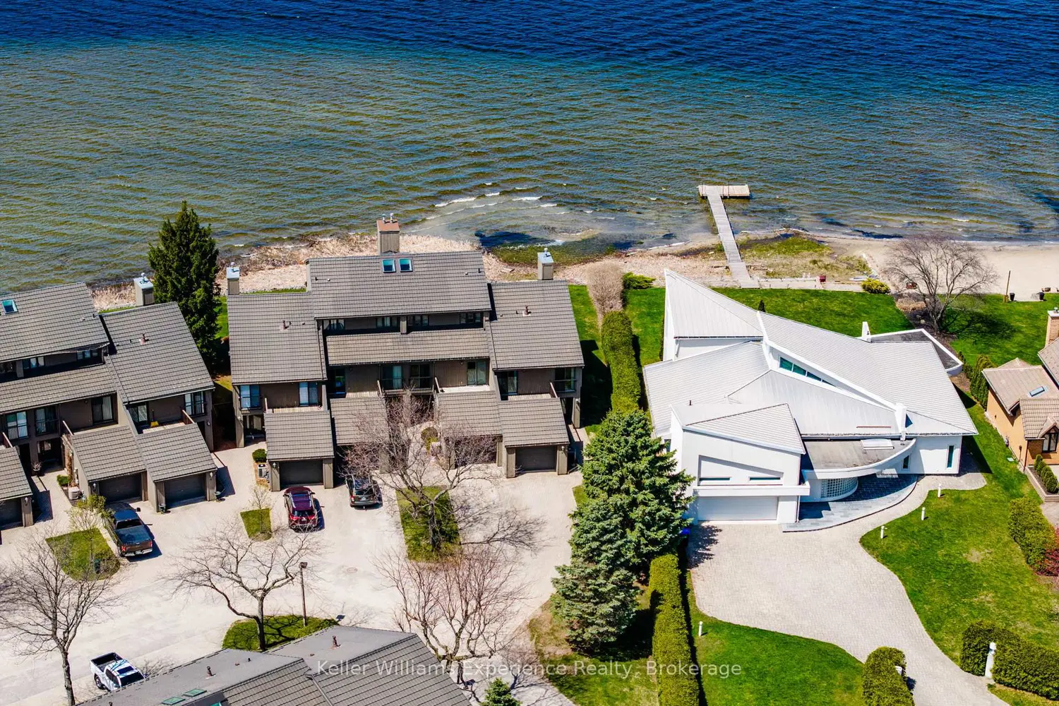 8 Beck Boulevard 5