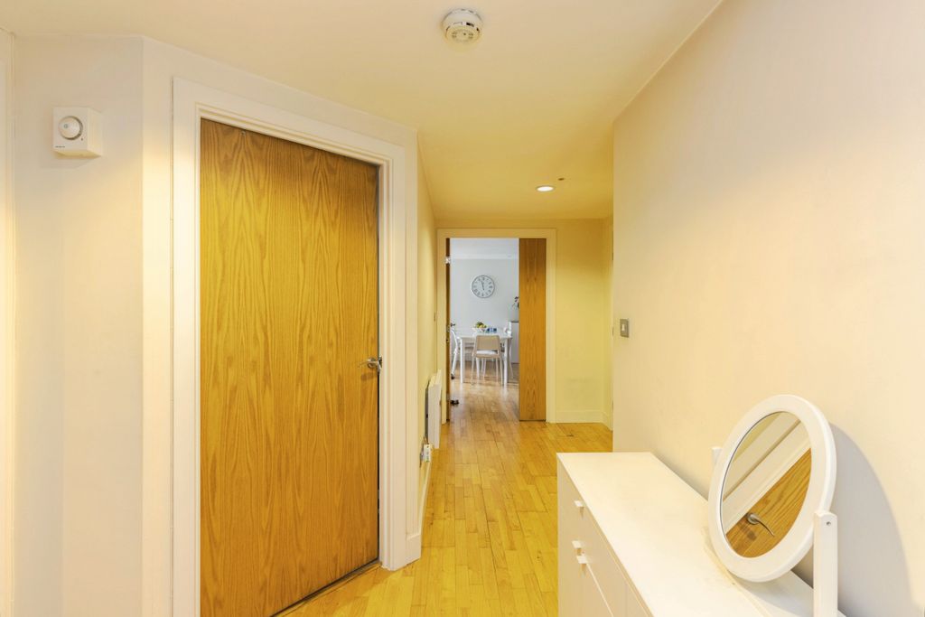 Additional image 14 of 2 bed flat for saleArmouries Way, Leeds LS10