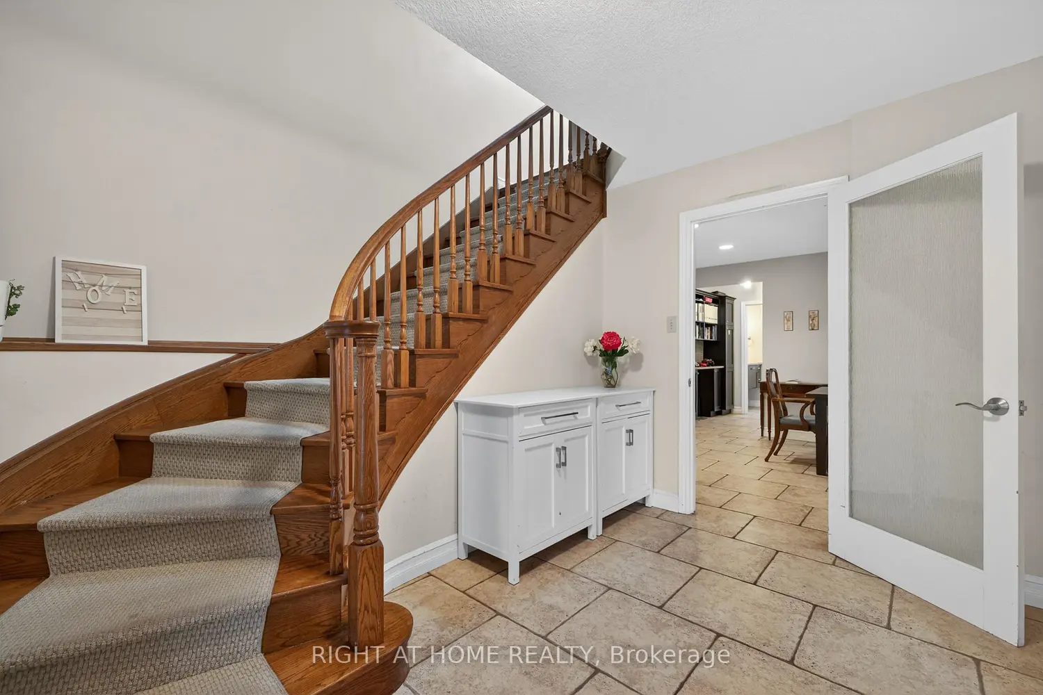 495 Jeffreybrook Close