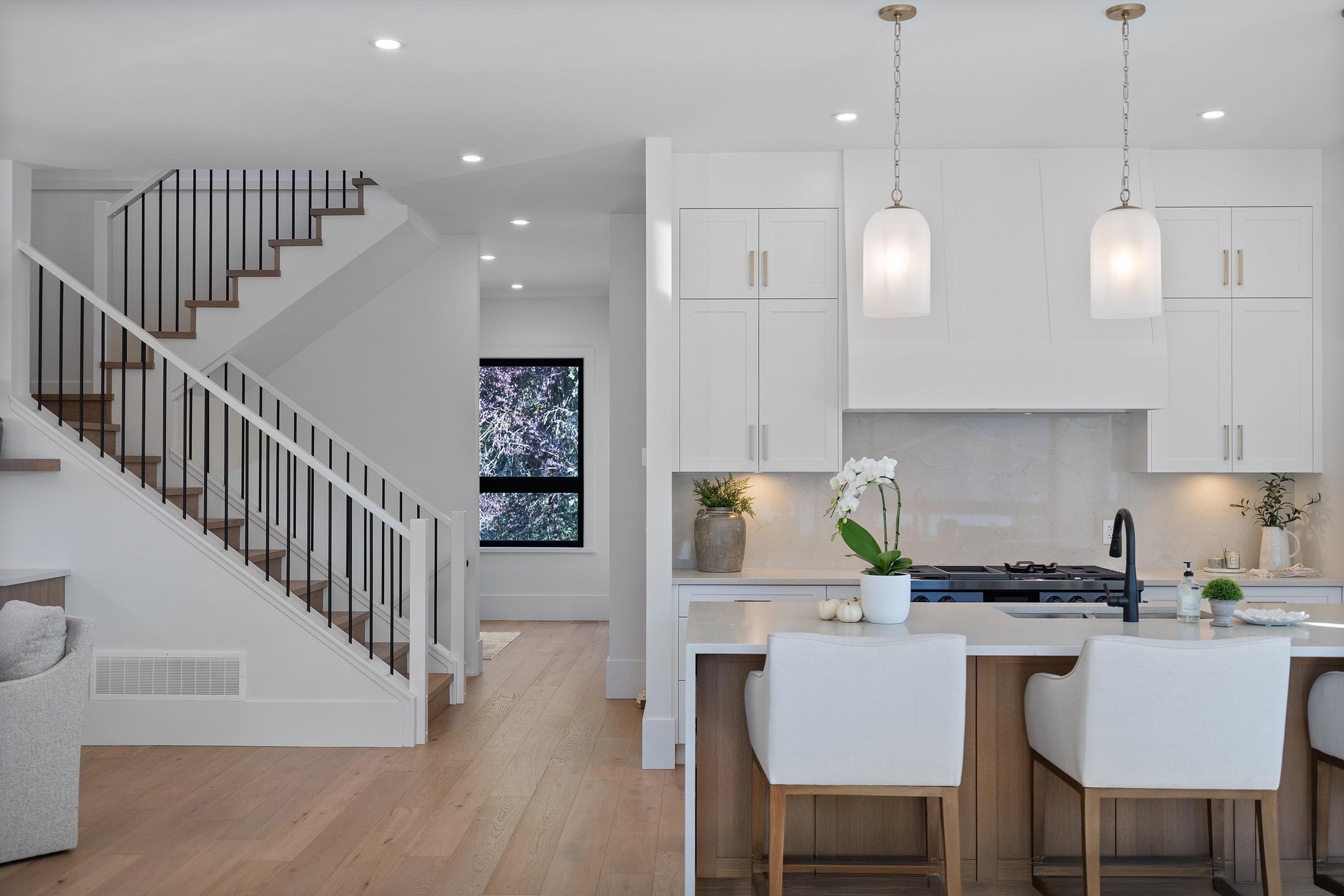 Additional image 6 of 16243 10 Avenue, Surrey, BC, V4A 1A9