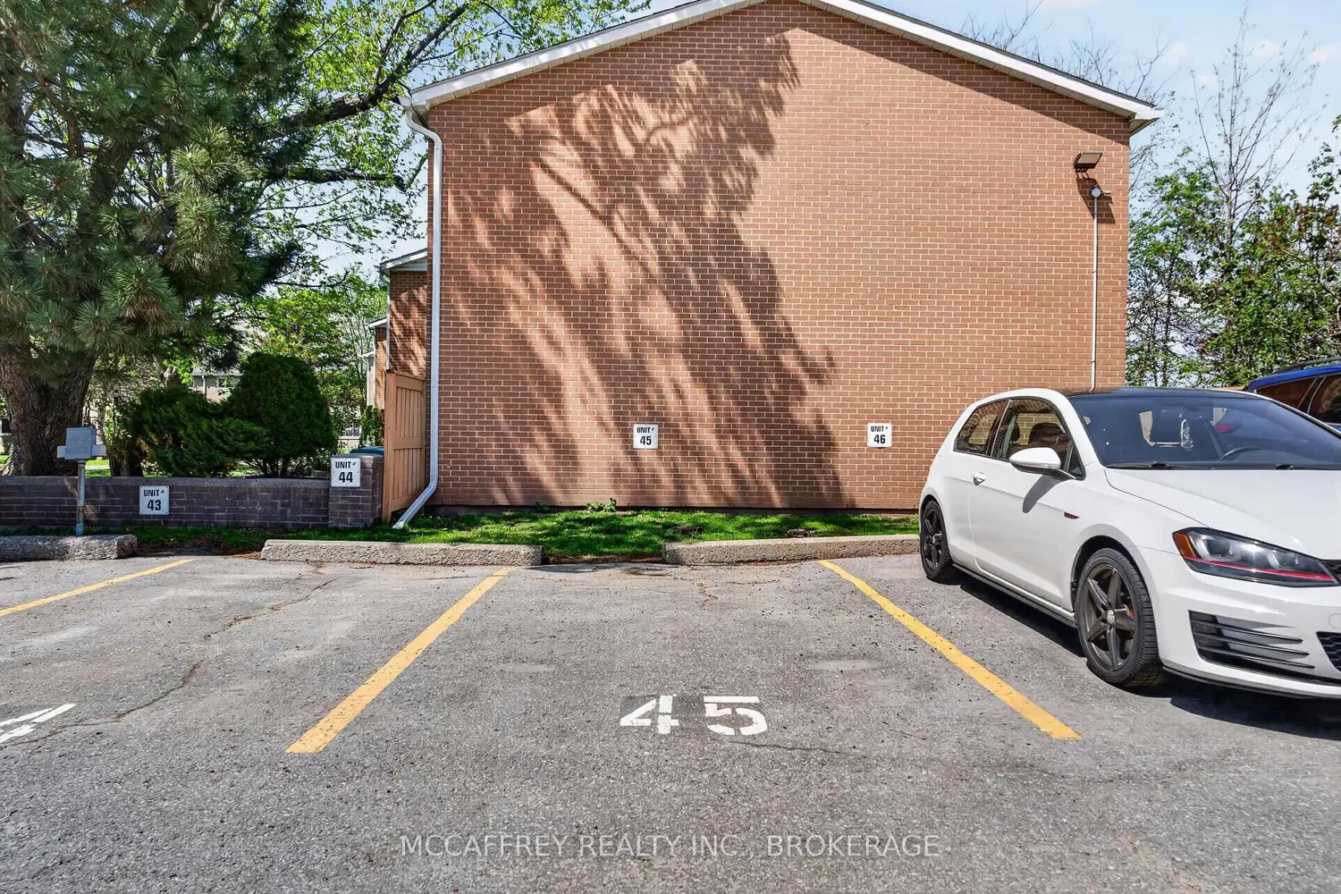 Additional image 18 of 258 Queen Mary Road 45