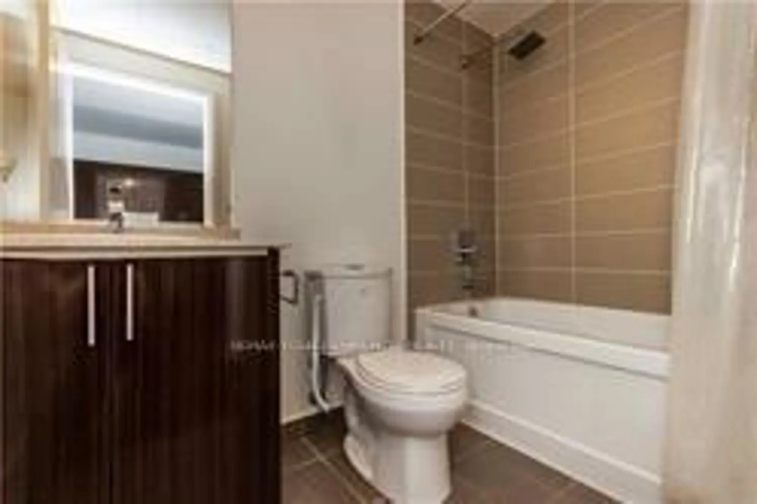 Additional image 10 of 7161 Yonge Street 1133