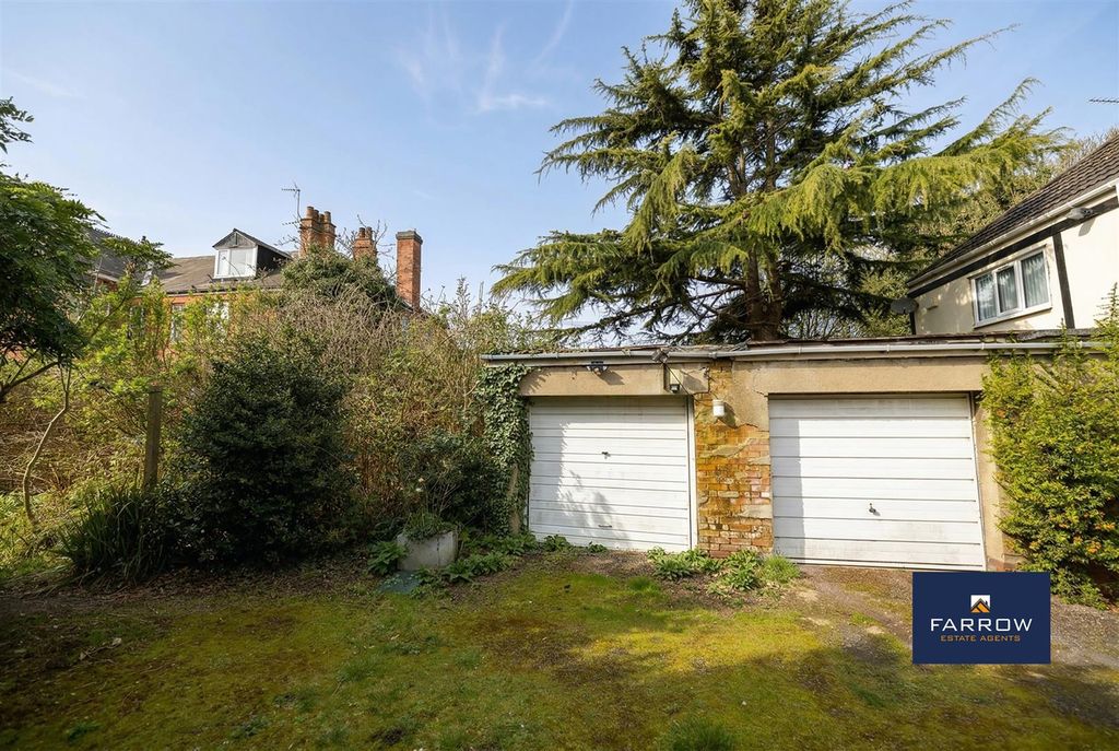 Additional image 37 of 4 bed semi-detached house for saleQueens Parade, Grimsby DN31