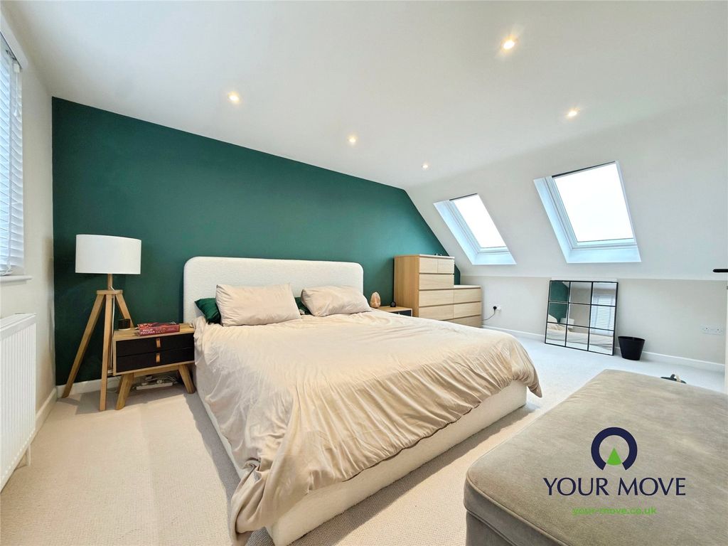 Additional image 9 of 4 bed semi-detached house for saleWallwood Road, Ramsgate, Kent CT11