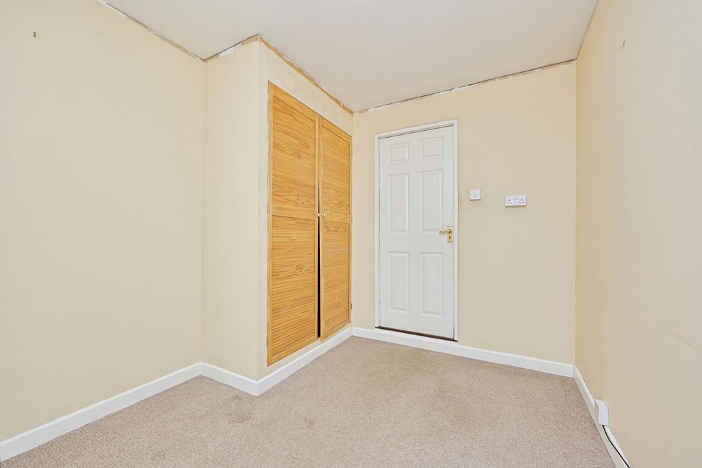 Additional image 16 of 5 bed detached house for salePym Close, Norwich NR7