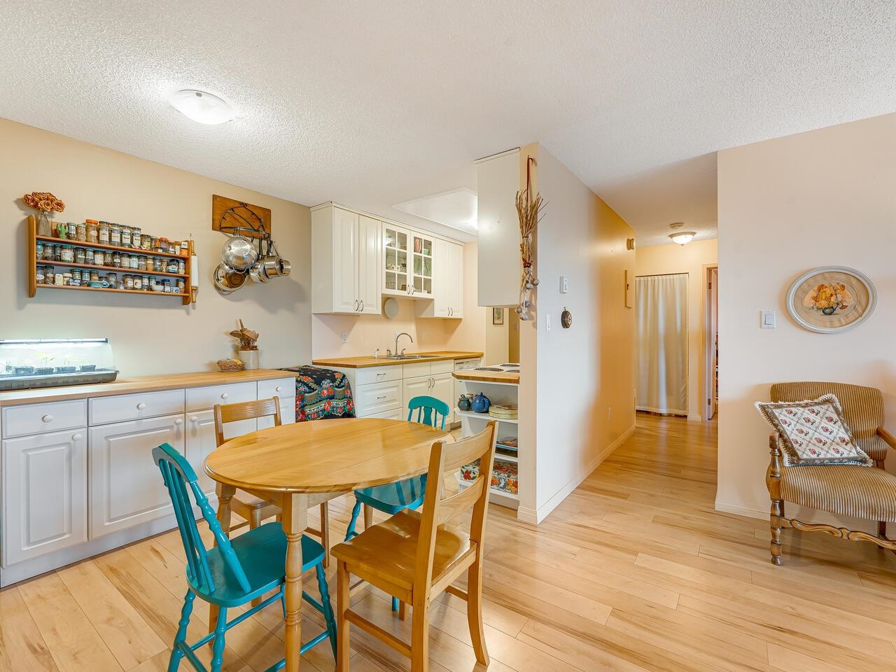 Additional image 5 of 307-5340 Hastings Street, Burnaby, BC, V5B 1R1