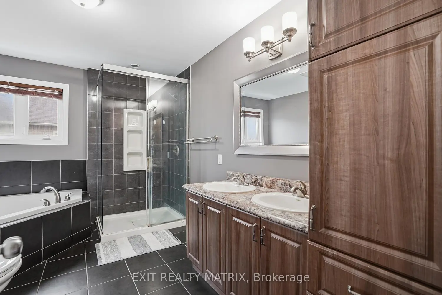 Additional image 16 of 111 Brunet Street