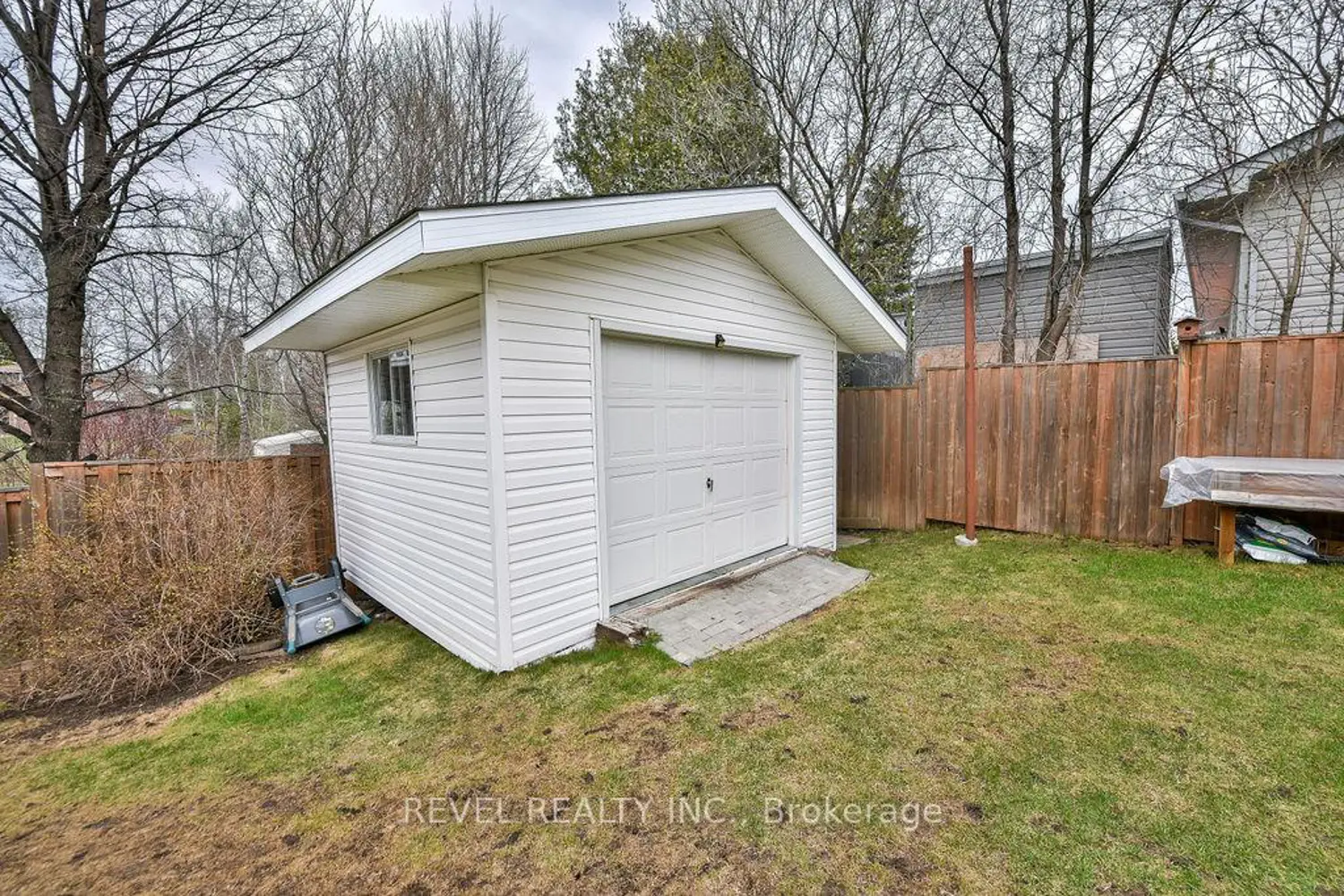 Additional image 16 of 634 Tamarack Street