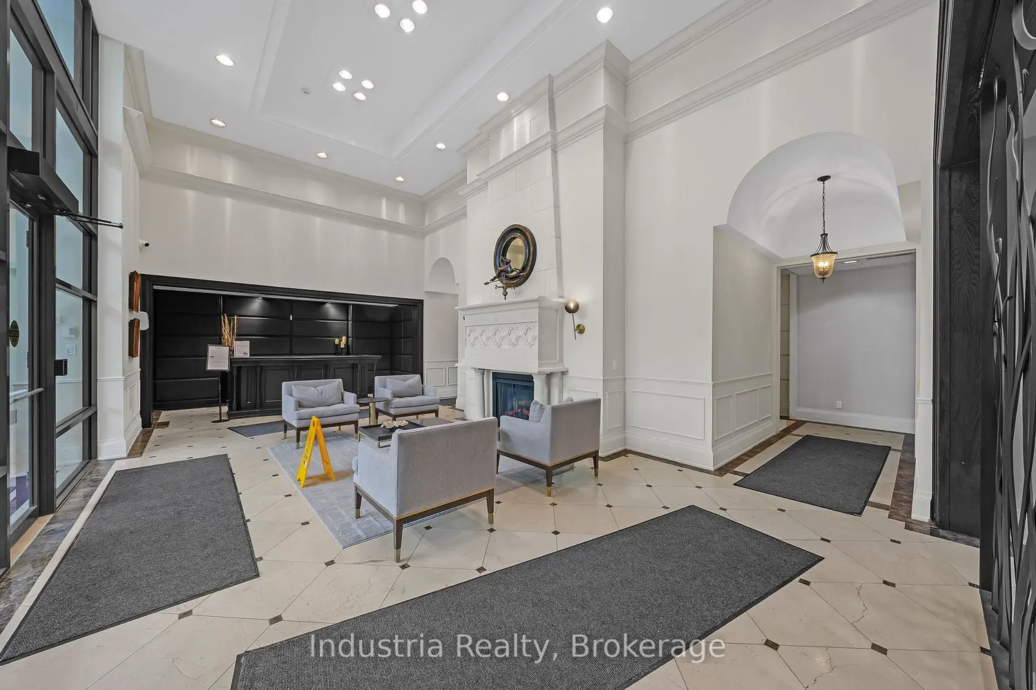 Additional image 10 of 330 Red Maple Road 1204
