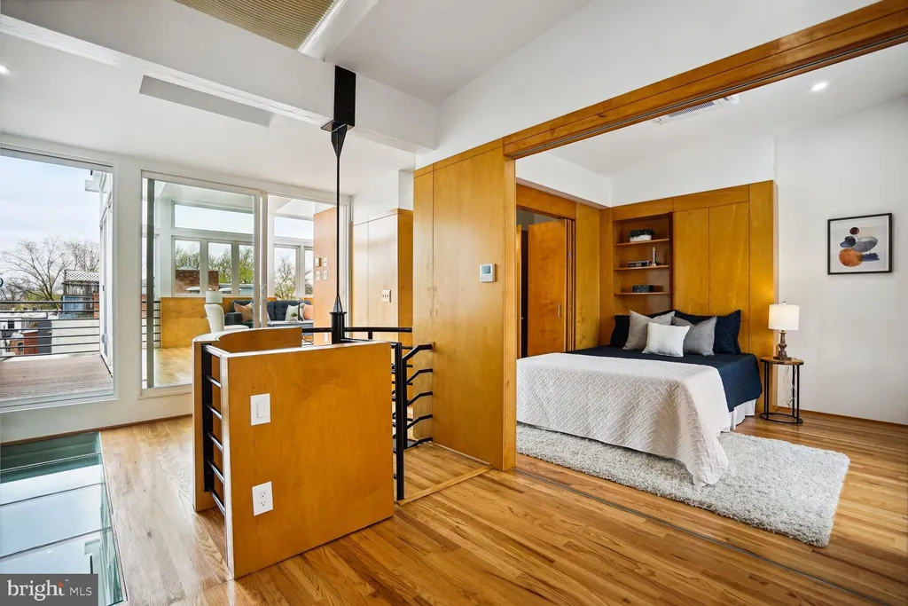 Additional image 4 of 1823 1/2 16th Street NW, Washington, DC 20009