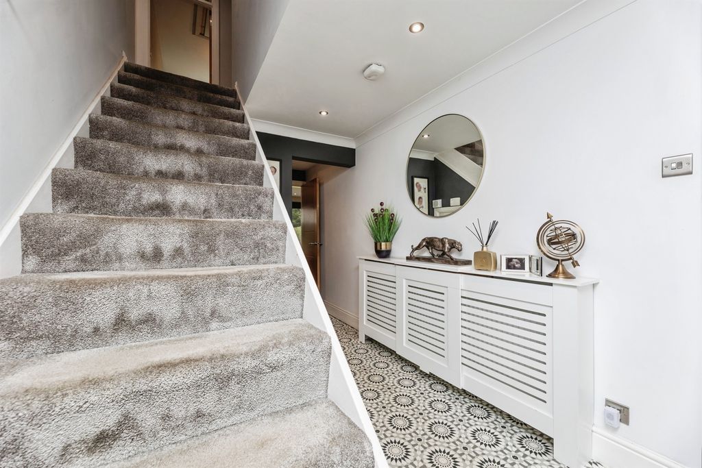 Additional image 21 of 4 bed detached house for saleWakefield Road, Gildersome, Leeds LS27
