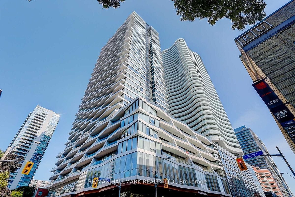 4317-85 Wood Street, Toronto, ON, M4Y 0E8