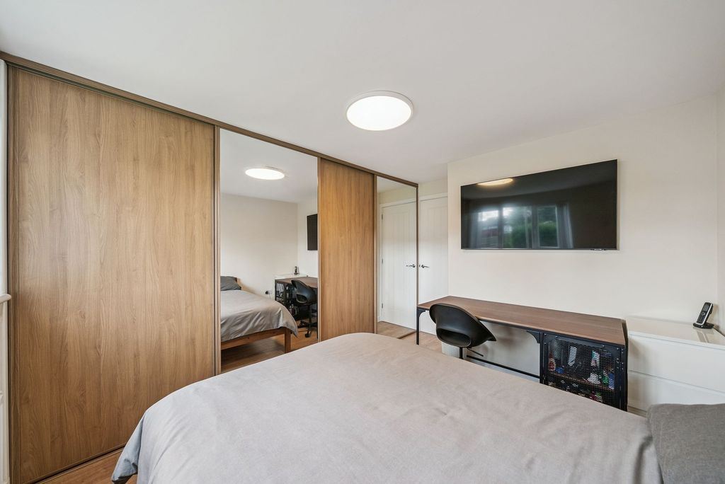 Additional image 11 of 1 bed flat for saleFlat 2, 30 Park Grove, Cardross G82