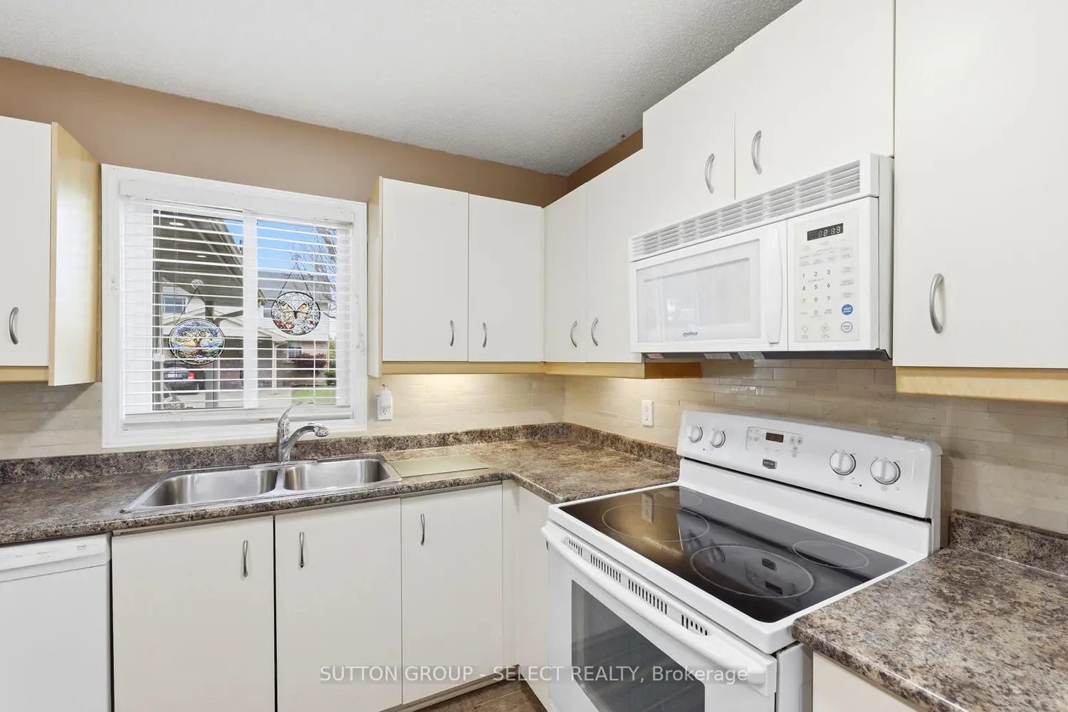 Additional image 9 of 151 Bonaventure Drive 1