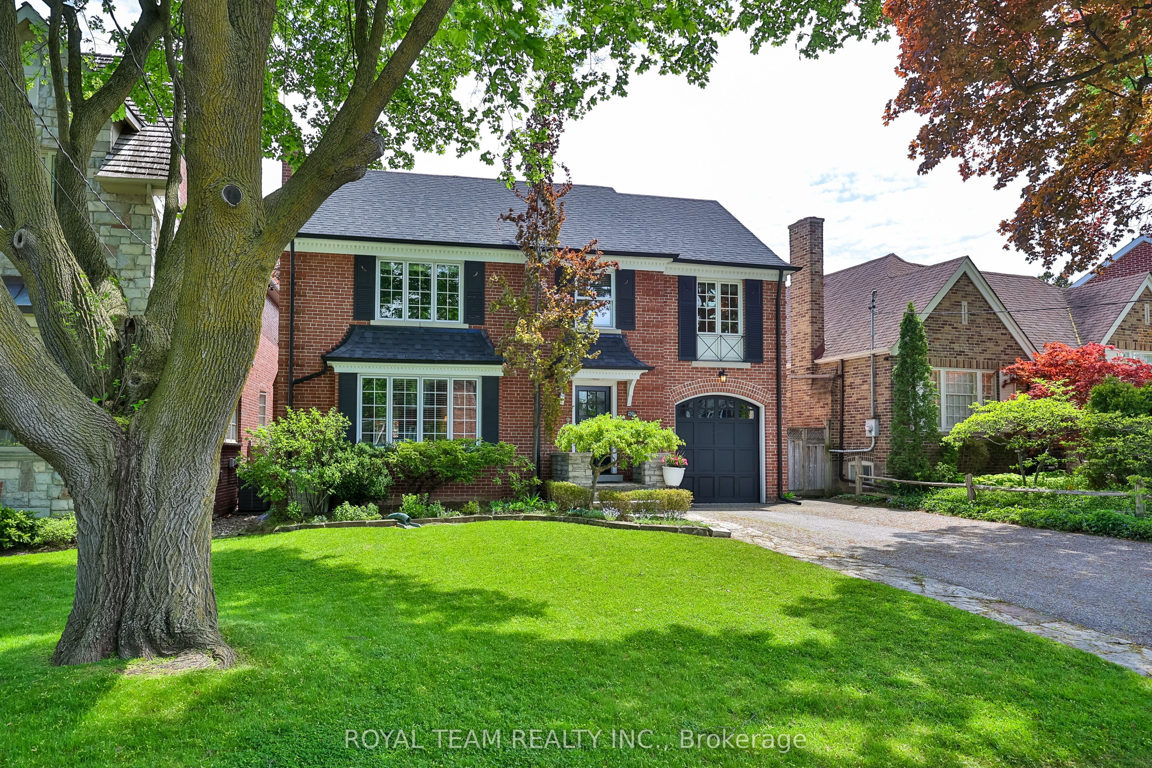 107 Esgore Drive, Toronto, ON, M5M 3S1
