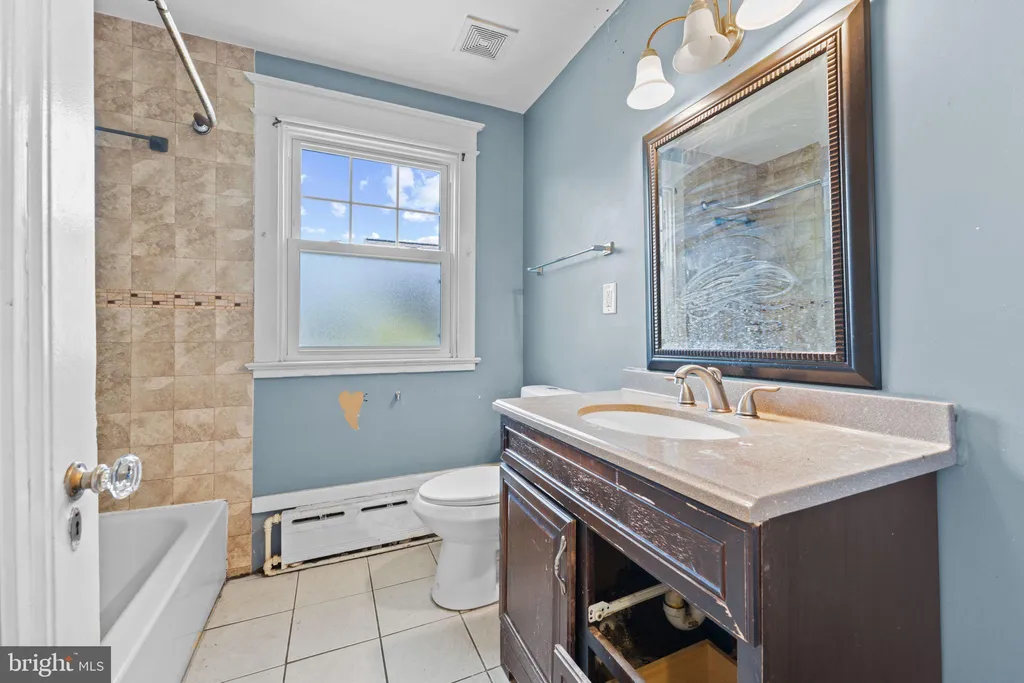 Additional image 9 of 2405 Rhode Island Avenue NE, Washington, DC 20018