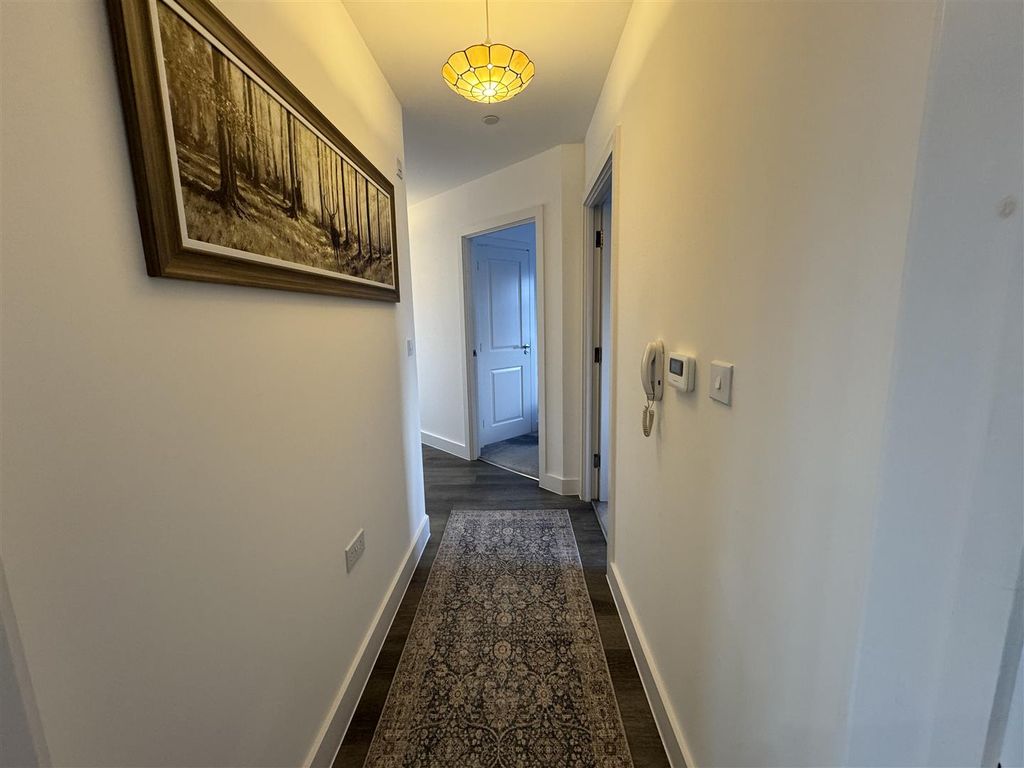 Additional image 9 of 2 bed flat for saleCape Lindsey Road, Newport NP20