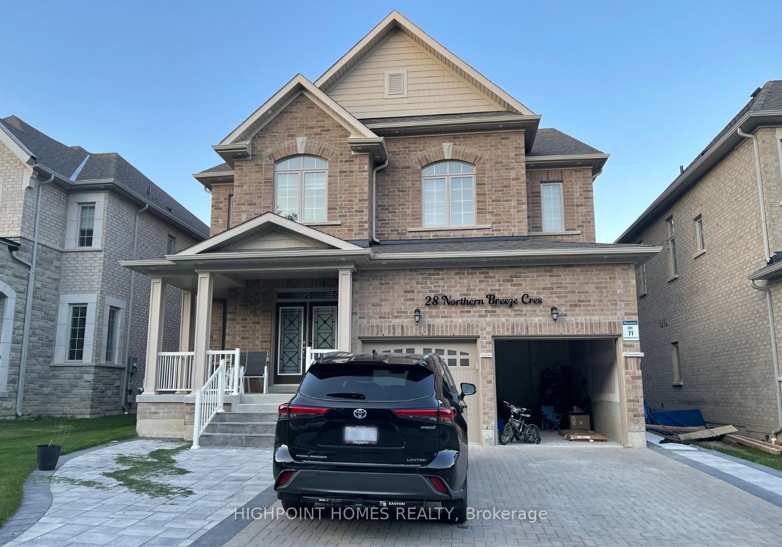 Additional image 3 of 28 Northern Breeze Crescent, Whitby, ON, L1R 0N9