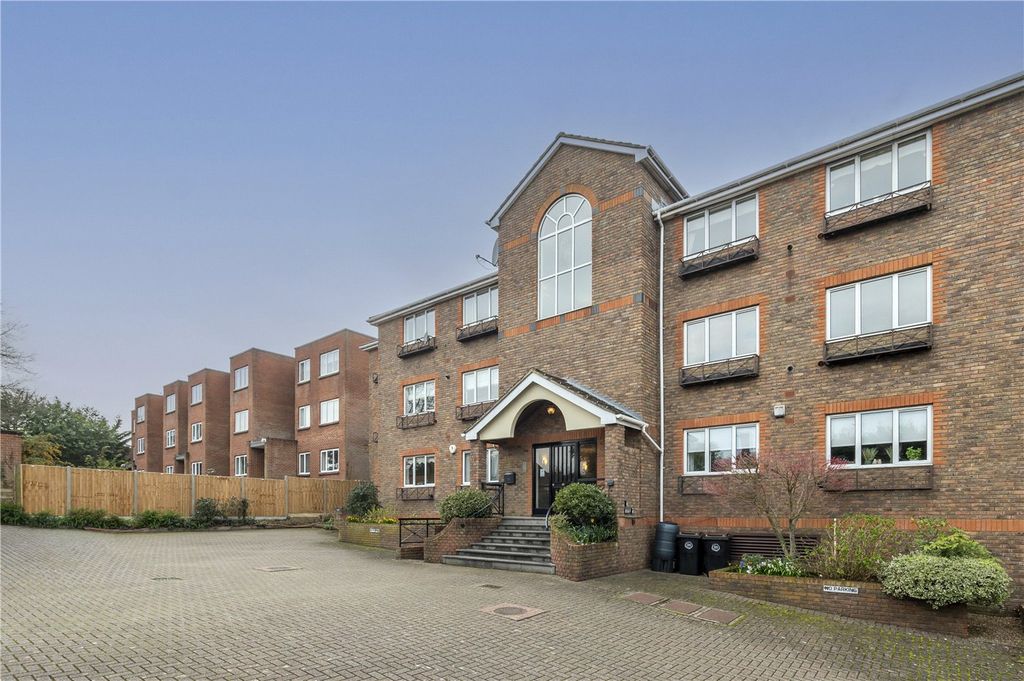 Additional image 13 of 2 bed flat for saleOatlands Drive, Weybridge, Surrey KT13