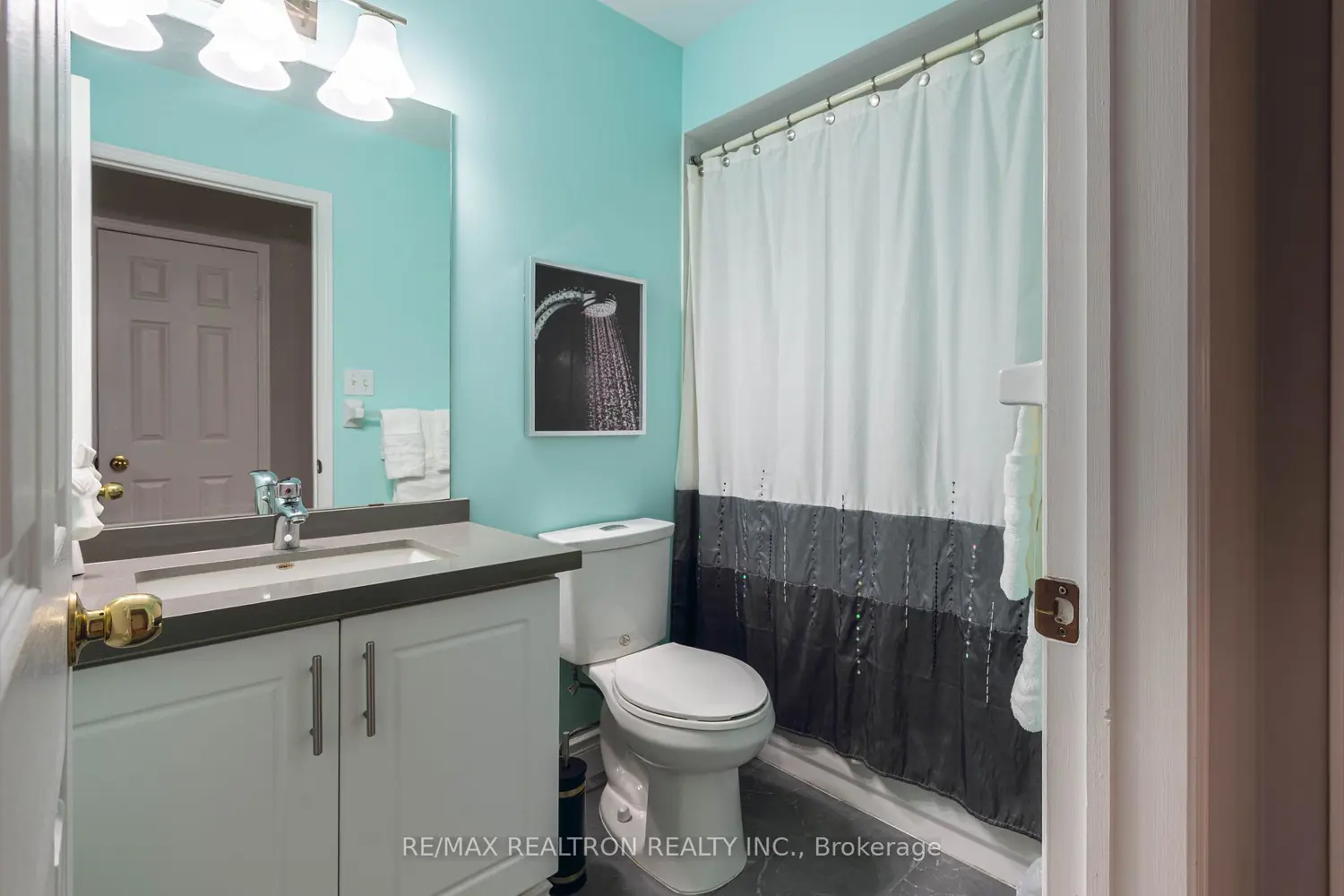 Additional image 17 of 41 Lax Avenue