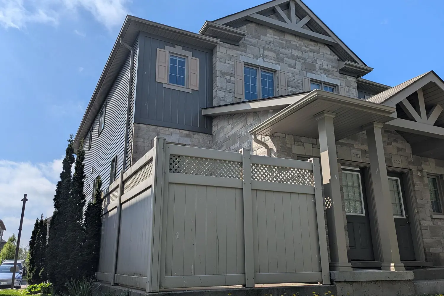 931 Glasgow Street 27B