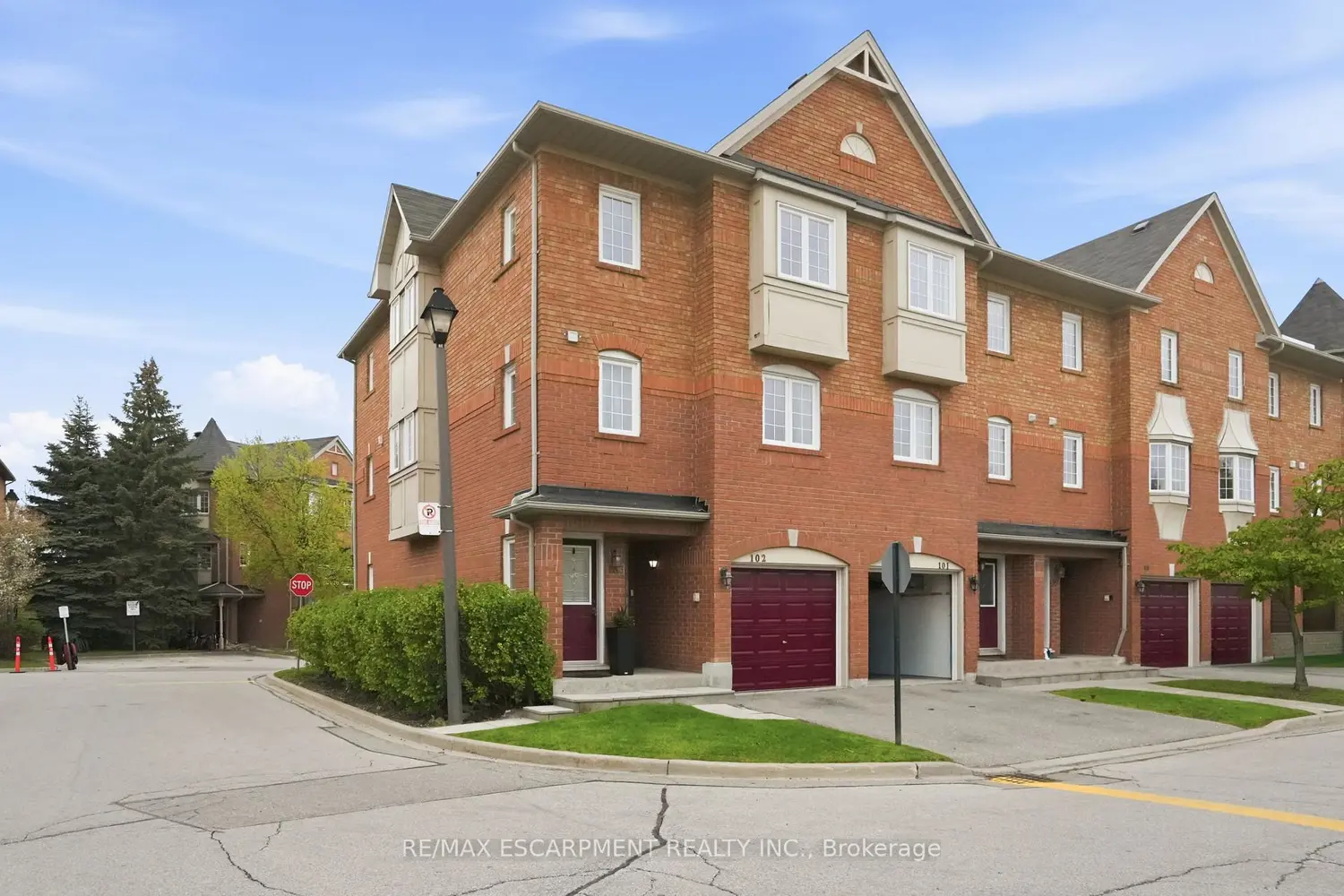 Additional image 16 of 6950 Tenth Line 103