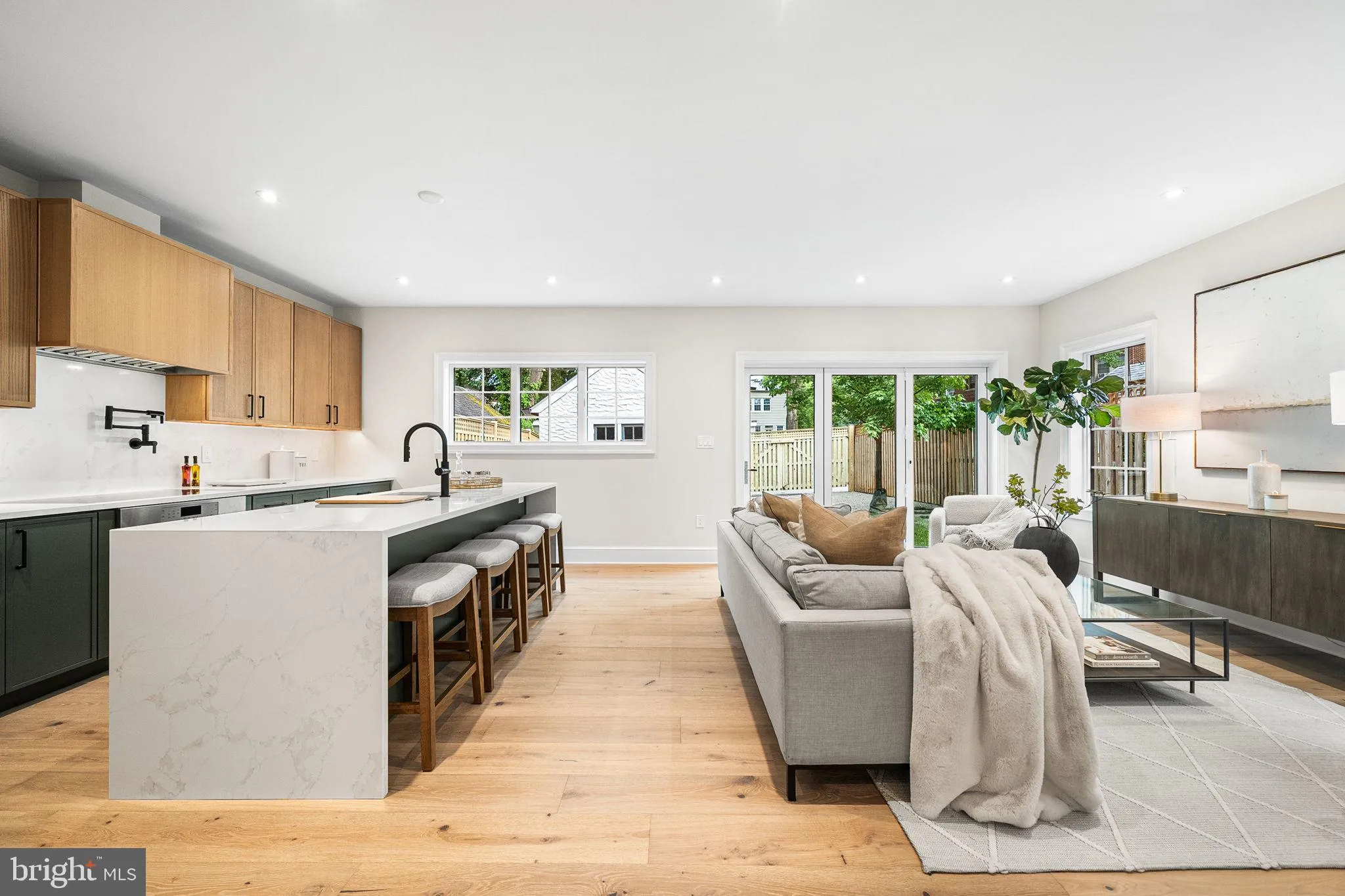 Additional image 119 of 3822 Van Ness Street NW, Washington, DC 20016
