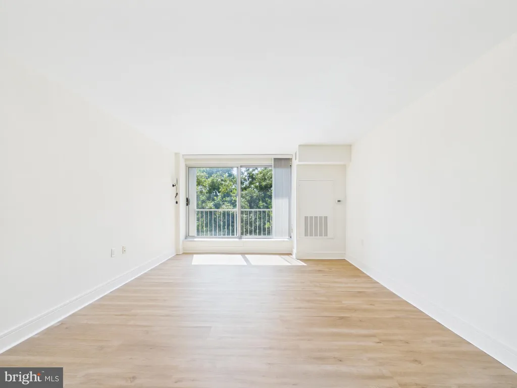 Additional image 19 of 800 4th Street SW Unit N701, Washington, DC 20024