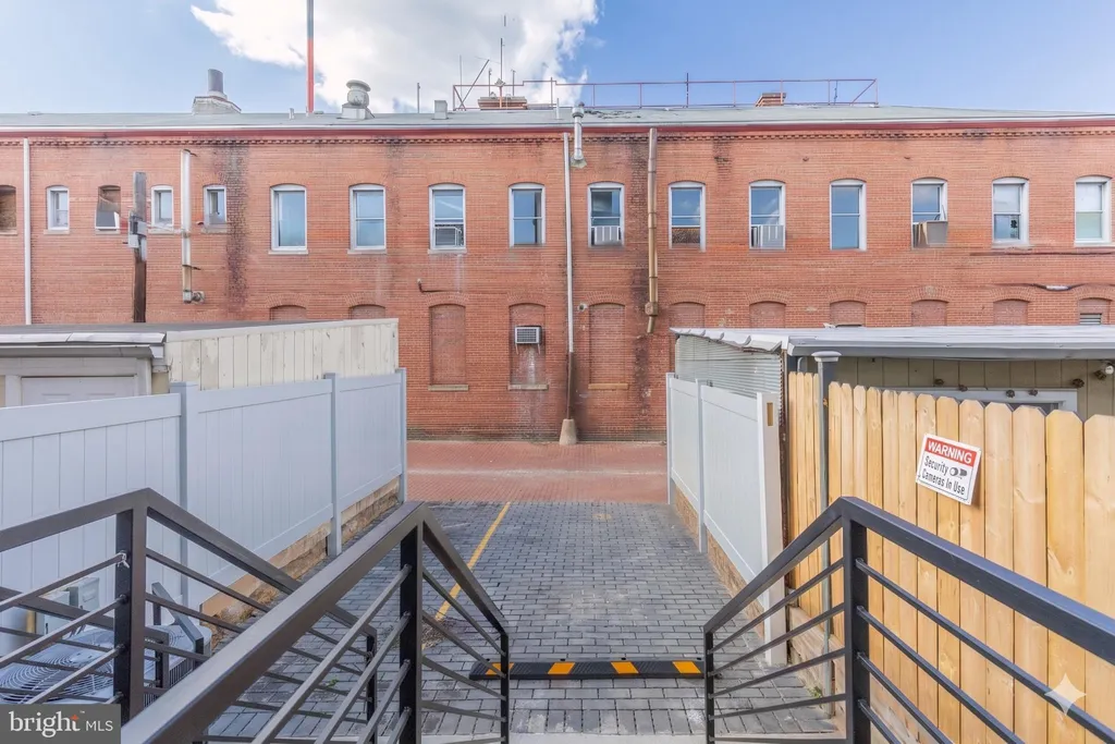 Additional image 44 of 1332 G Street SE Unit 1, Washington, DC 20003