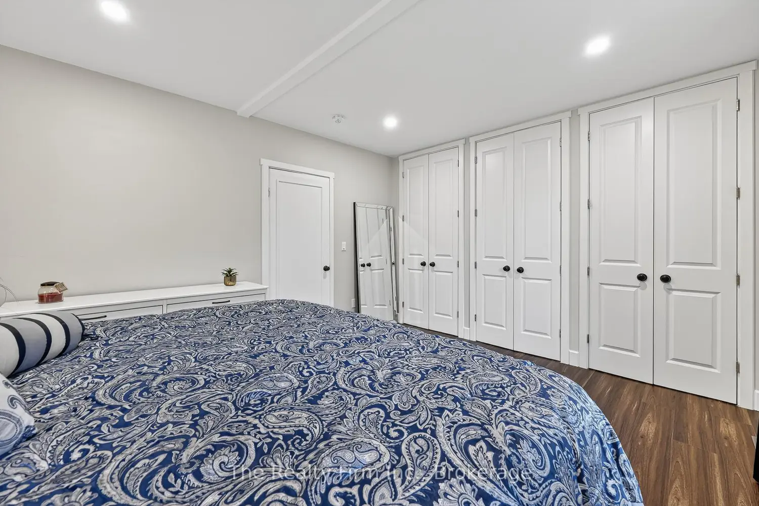 Additional image 8 of 105 King Street