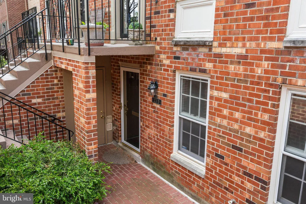 Additional image 3 of 3231 Sutton Place NW Unit D, Washington, DC 20016