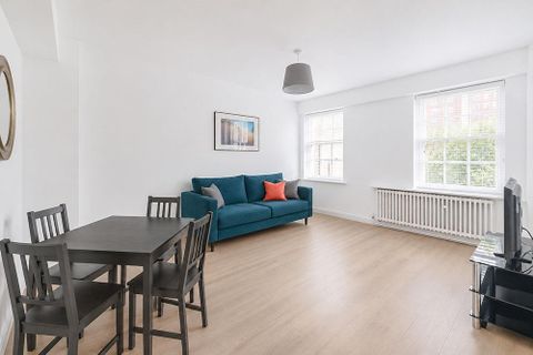 Great Cumberland Place, Marylebone, London W1H