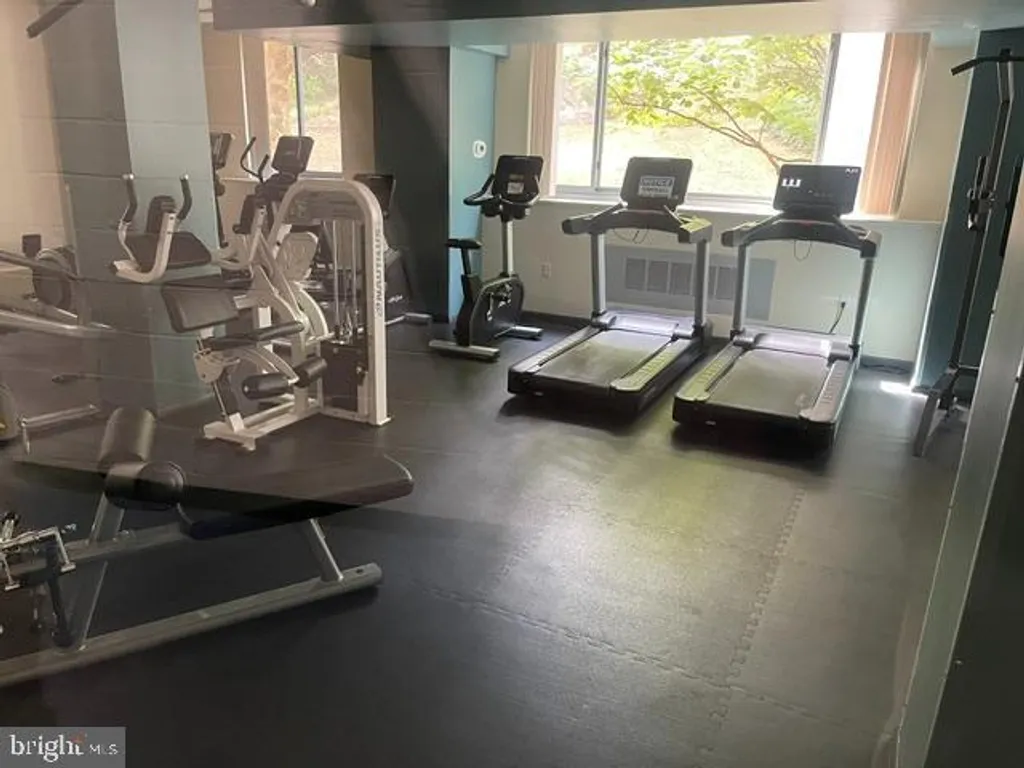 Additional image 15 of 4200 Cathedral Avenue NW Unit 708, Washington, DC 20016
