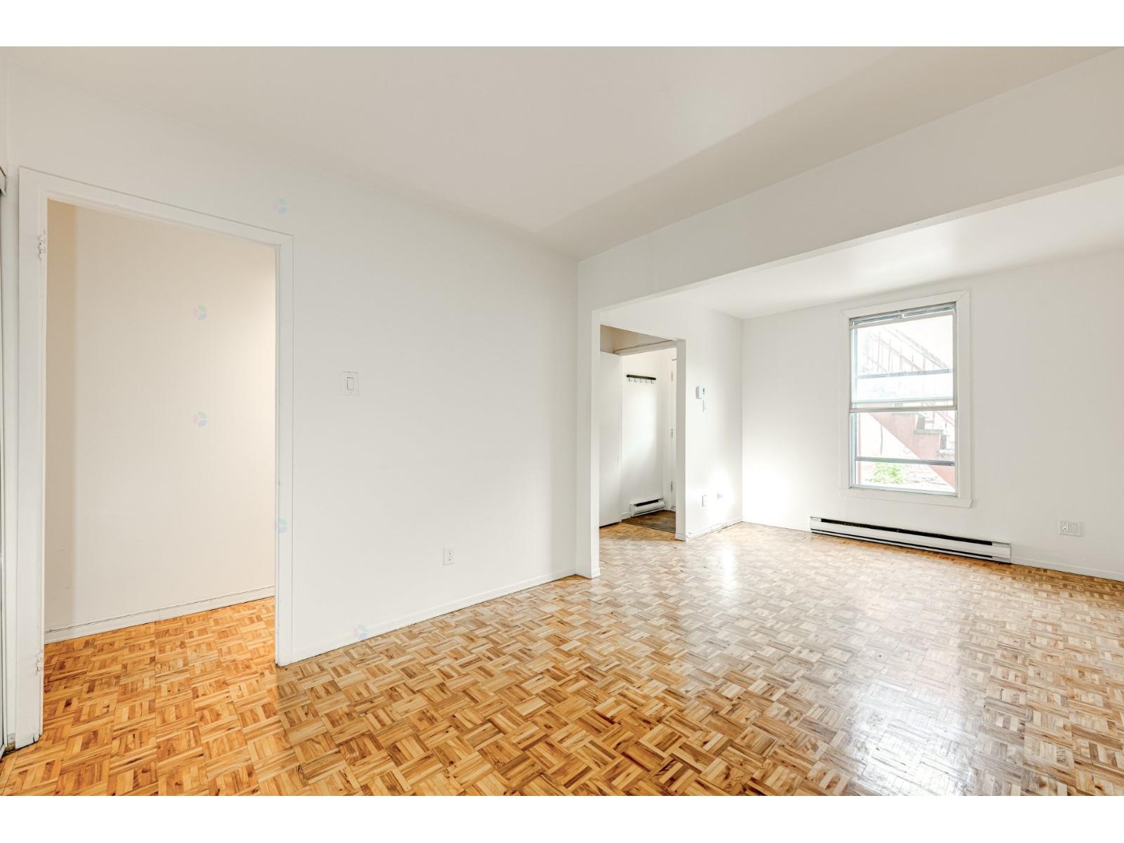 4882 Rue Drolet