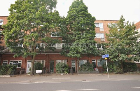 Coombe Road, Concord House KT3, Studio for sale