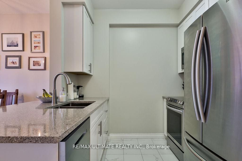 Additional image 6 of 2404-60 Heintzman Street, Toronto, ON, M6P 5A1