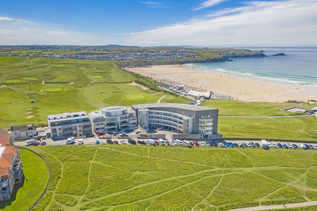 Additional image 2 of 4 bed flat for saleHeadland Road, Newquay, Cornwall TR7