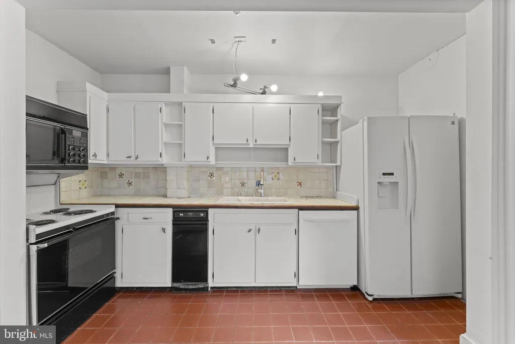 Additional image 13 of 2812 Adams Mill Road NW, Washington, DC 20009