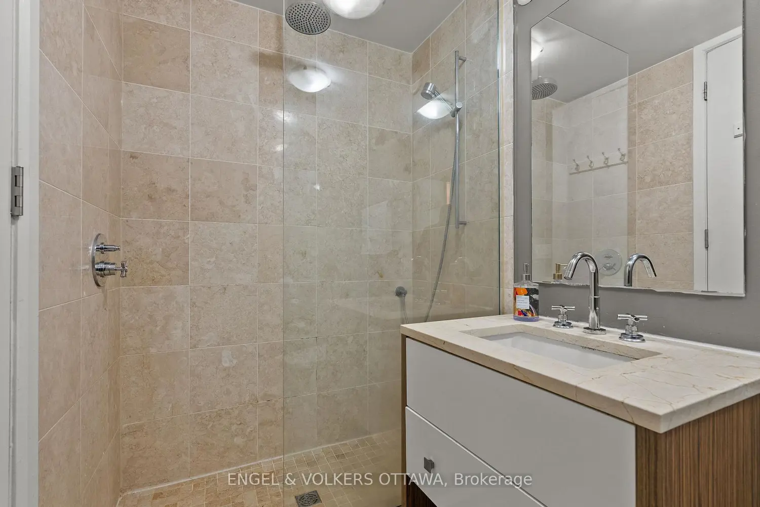Additional image 10 of 201 Parkdale Avenue 807