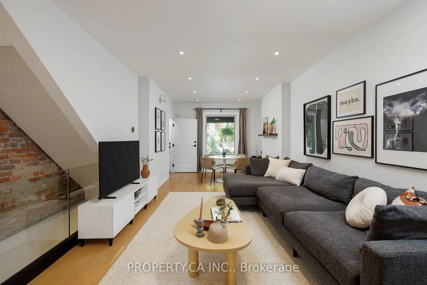 79 Macdonell Avenue photo 4