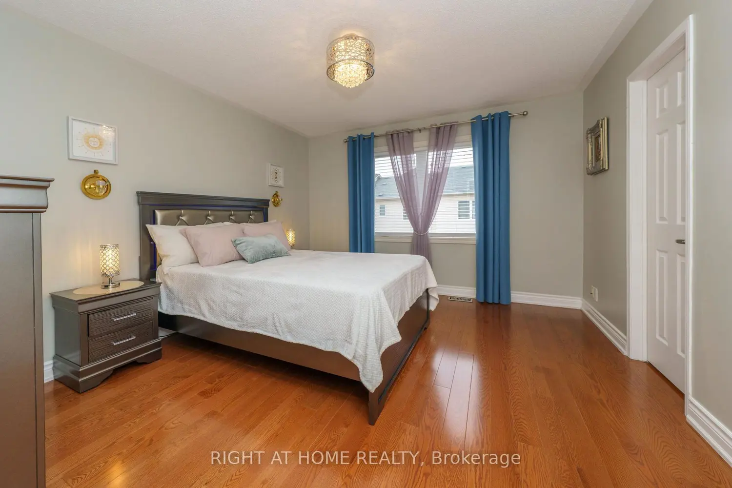 Additional image 12 of 21 Marshview Avenue