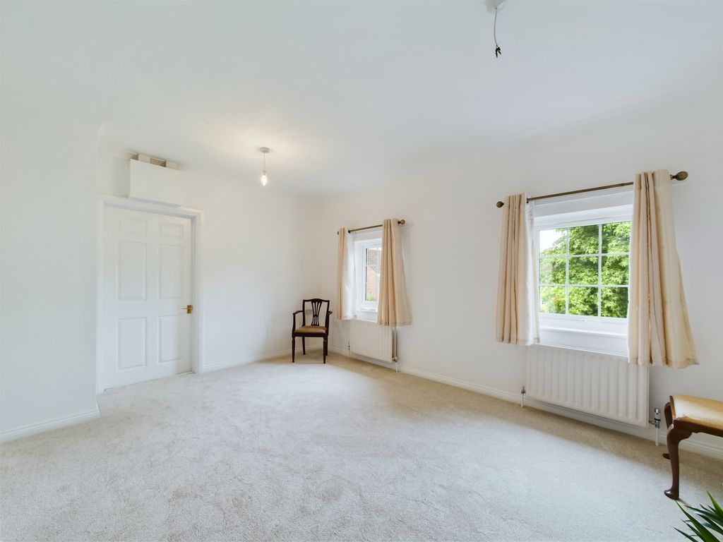 Additional image 12 of 2 bed maisonette for saleHills Place, Horsham RH12