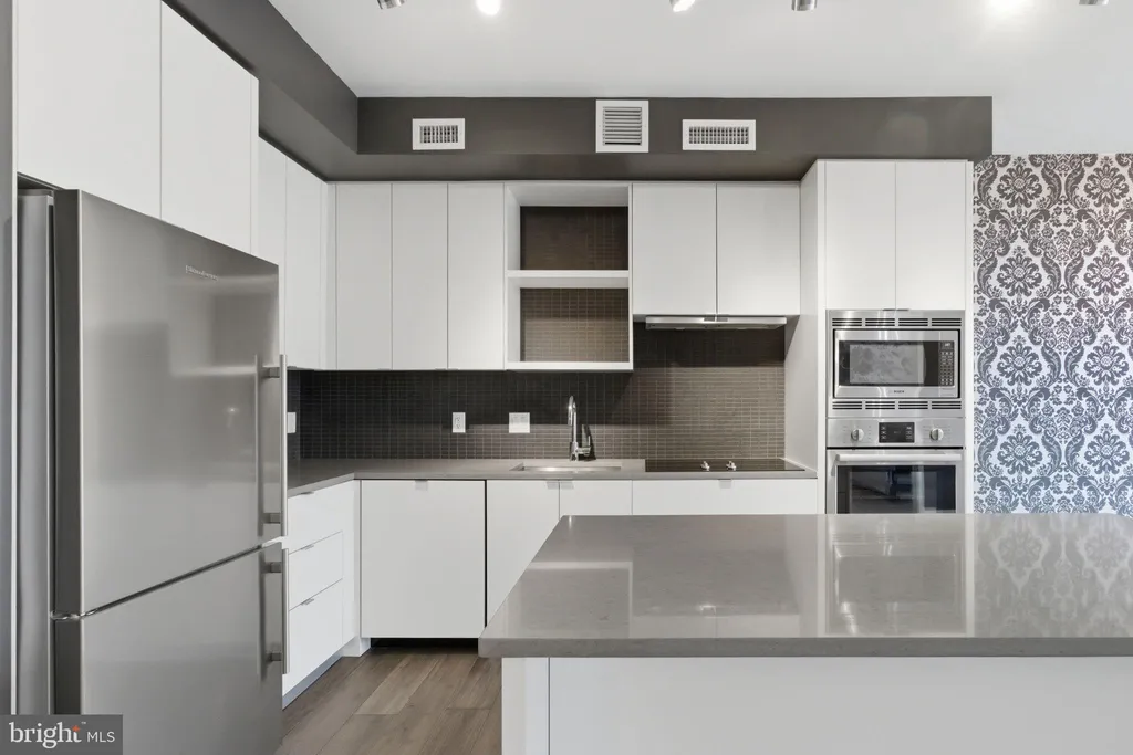 Additional image 3 of 1300 4th Street SE Unit 713, Washington, DC 20003